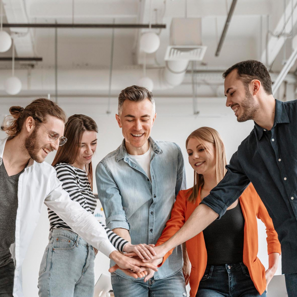 businesspeople-meeting-at-office-hand-shake